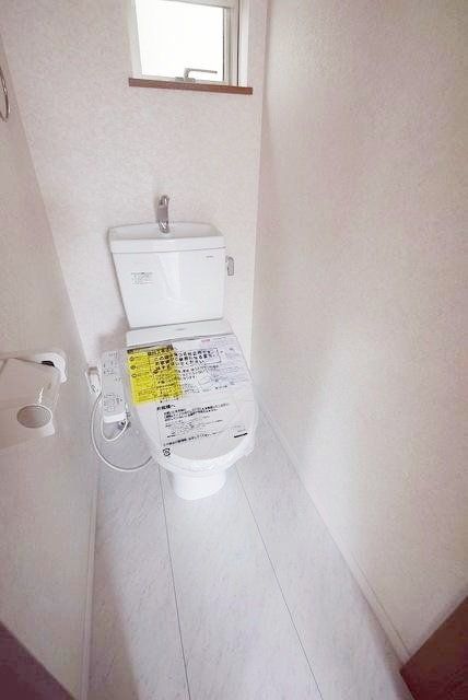 トイレ　★トイレも各階にございます★
