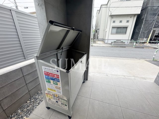 その他共有部分　敷地内ゴミ置き場です！