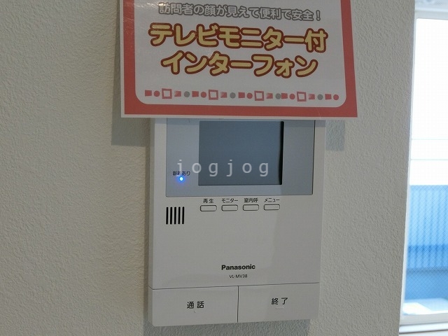セキュリティ　モニター付きインターホンで来客確認も安心です！