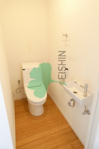 トイレ　清潔感のあるトイレです。
