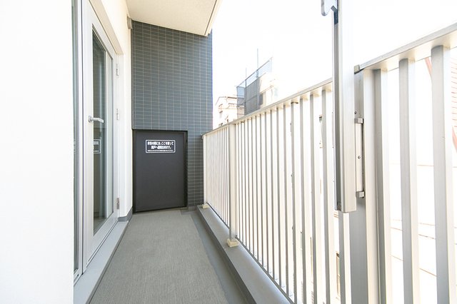 バルコニー　※写真は同タイプ住戸です。