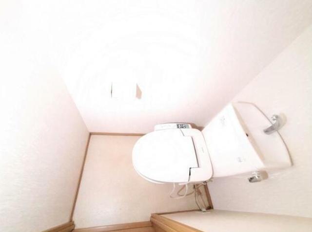 トイレ　他の号室の参考写真です。