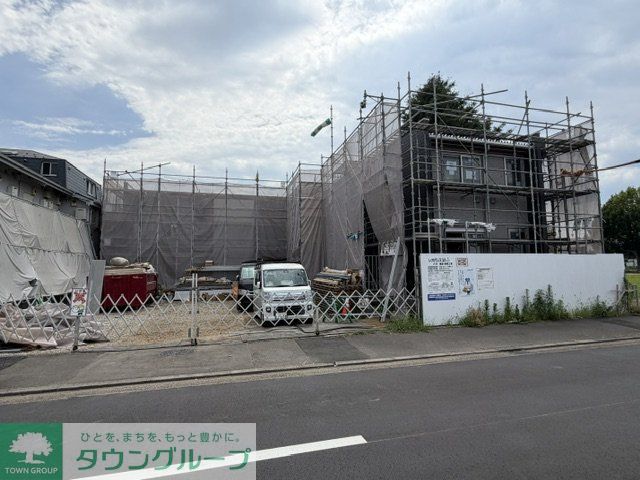 建物外観　駐車場