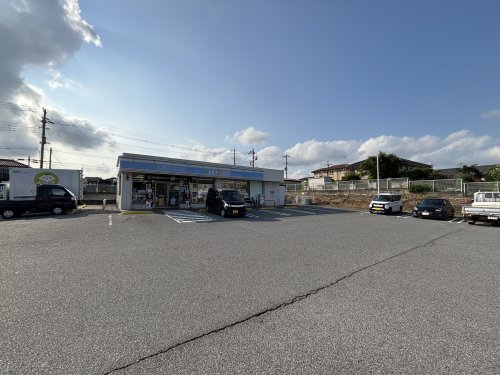コンビニ　ローソン柏大井店（コンビニ）まで748m