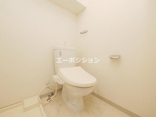 トイレ　レオンコンフォート難波