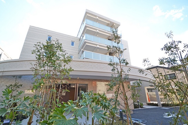 建物外観　落ち着いたオシャレな外観