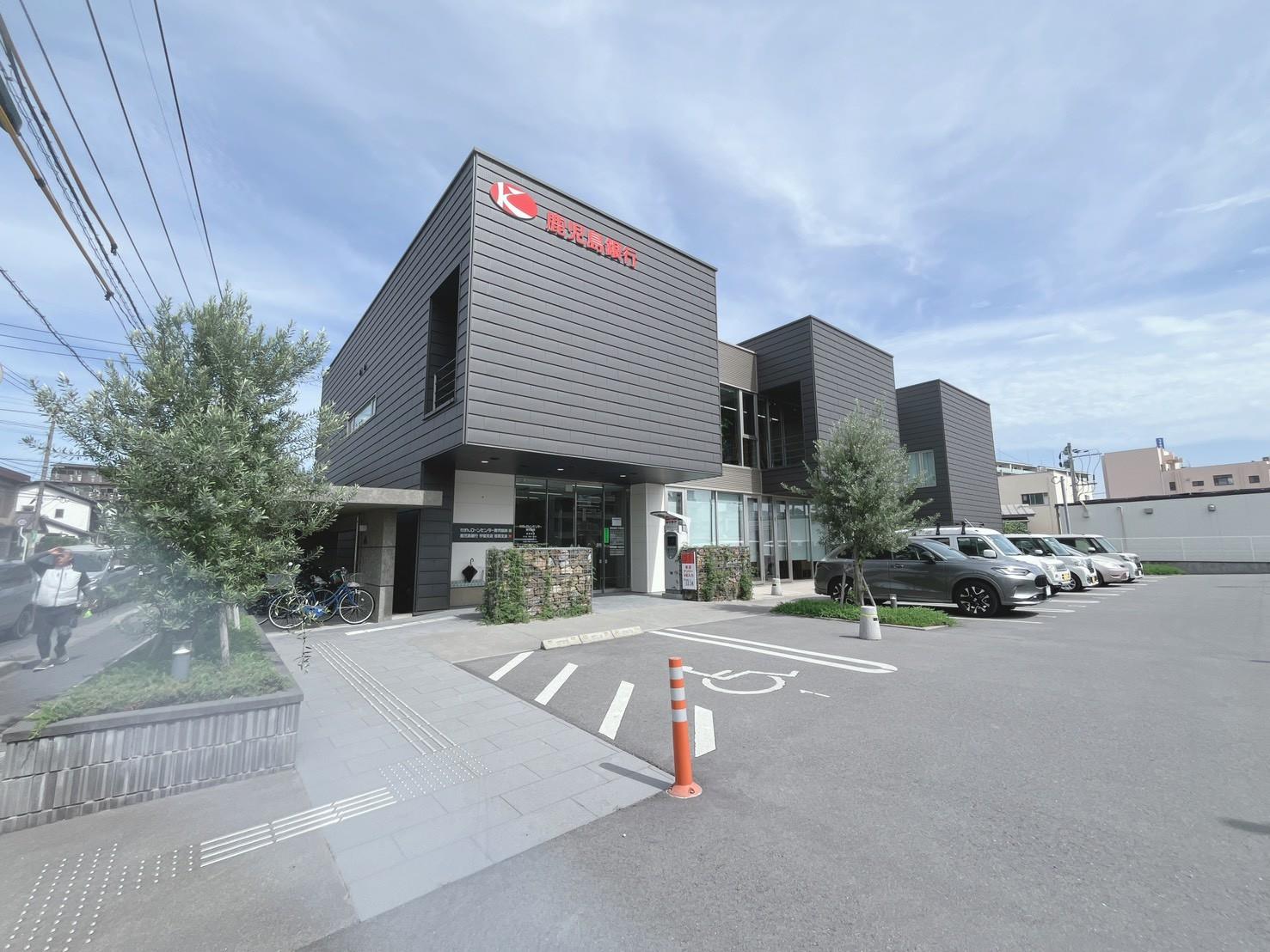 銀行　鹿児島銀行笹貫支店（銀行）まで76m