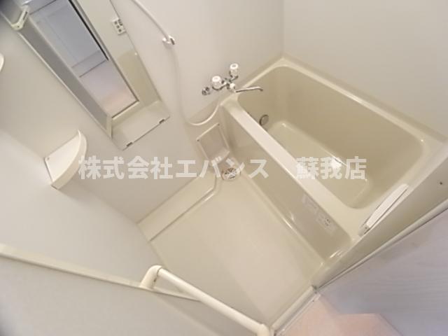 バス・シャワールーム　お風呂です