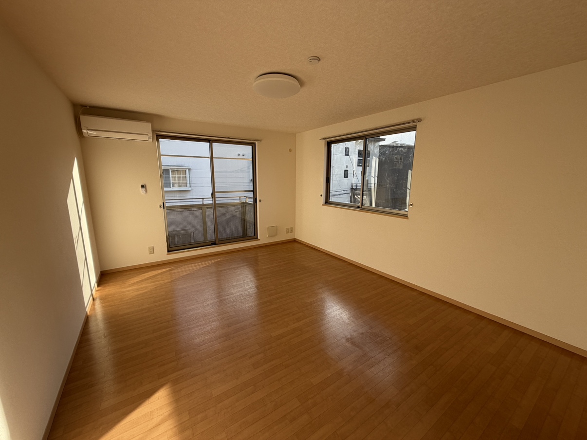 その他部屋・スペース　南東角部屋・洋室10帖
