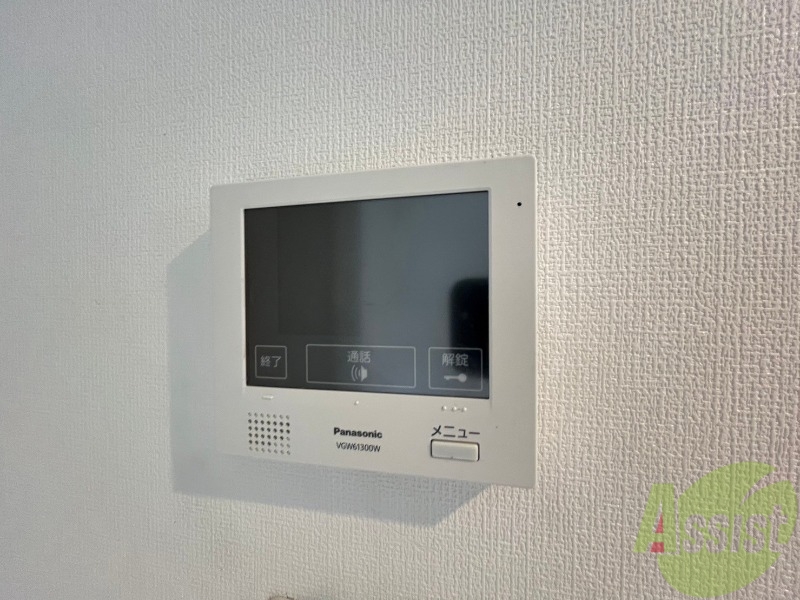 セキュリティ　ＴＶモニター付インターホンです。来客者の顔が見えるので安心！