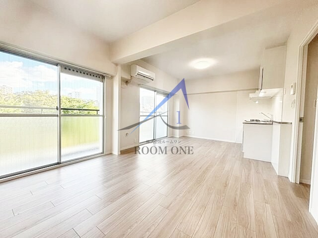 居室・リビング　洋室のお部屋です。