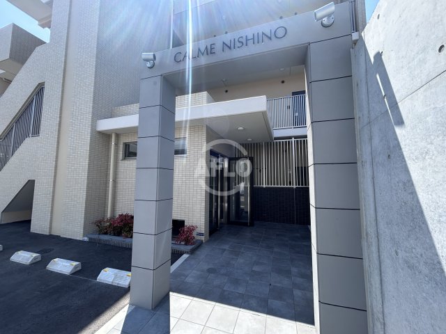 エントランス　カルム西野　エントランス