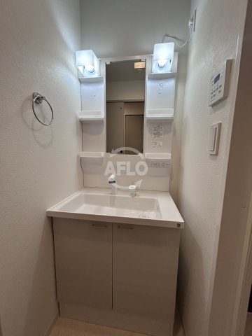 洗面設備　カルム西野　洗面台