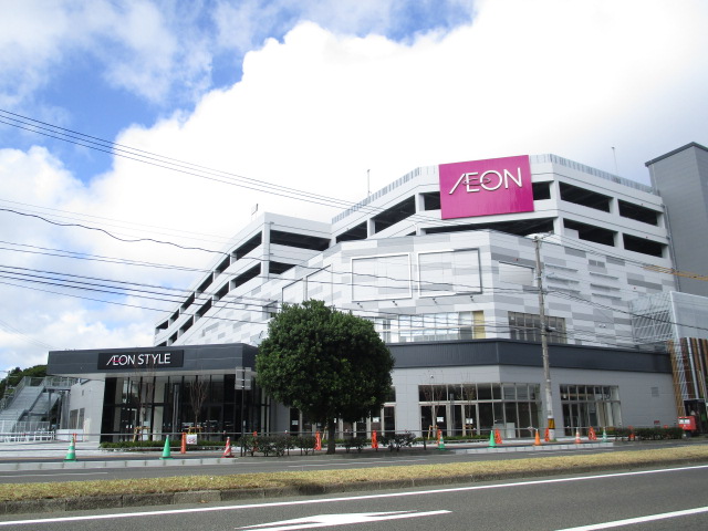 ショッピングセンター　イオンスタイル仙台卸町（ショッピングセンター）まで590m