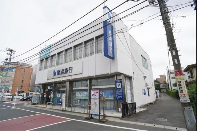 銀行　横浜銀行長津田支店（銀行）まで428m
