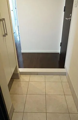 玄関　※同タイプ部屋の参考写真です