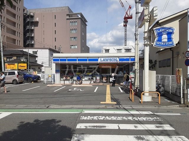 コンビニ　ローソン 上尾柏座一丁目店（コンビニ）まで921m