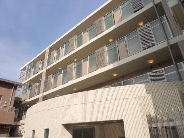 建物外観　★外観★
