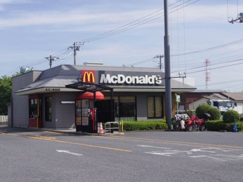 飲食店　マクドナルド 16号島田台店（飲食店）まで413m