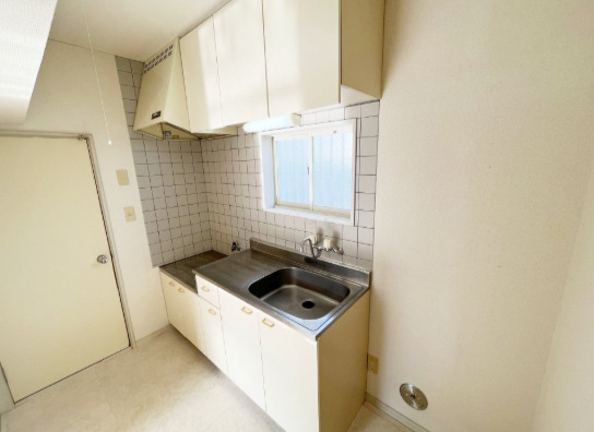 キッチン　同建物別部屋参考