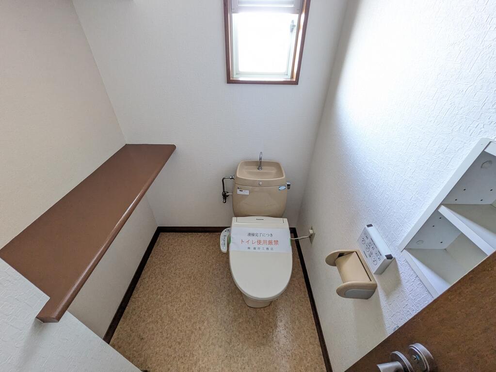 トイレ