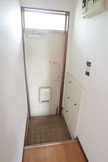 玄関　★お部屋探しはタウンハウジング稲田堤店まで★