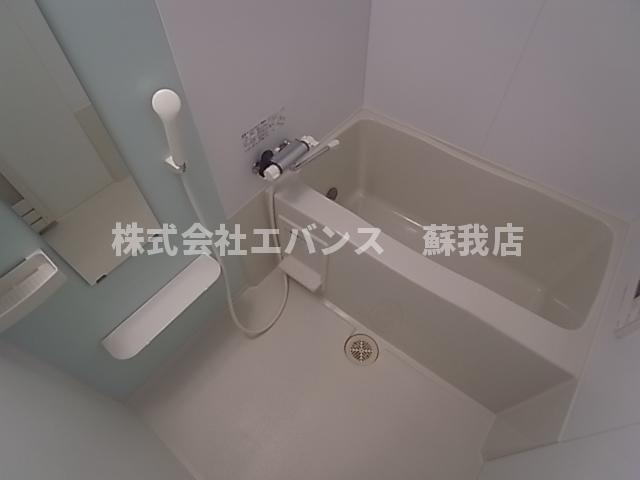 バス・シャワールーム　お風呂です