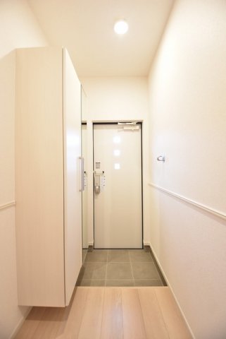 玄関　落ち着いた玄関です