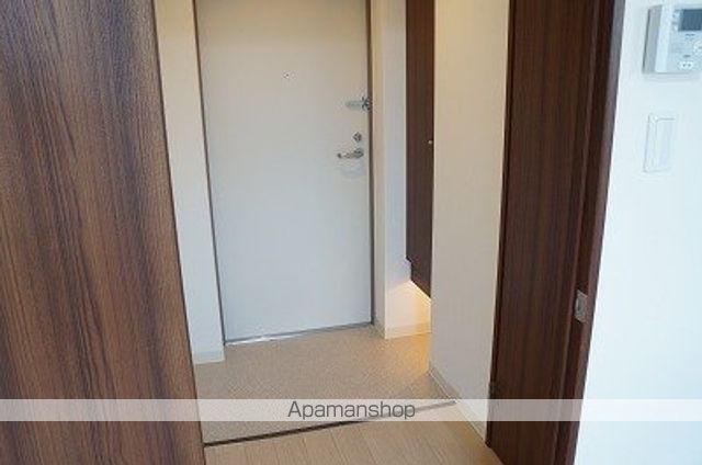 地下鉄東西線 南郷１８丁目駅 徒歩8分 4階建 築14年の玄関写真