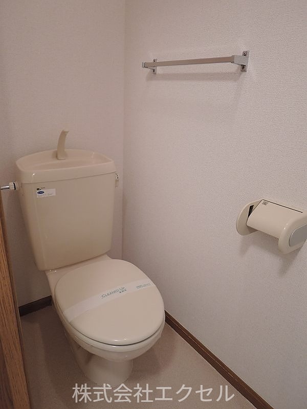 トイレ　清潔感のあるトイレです。