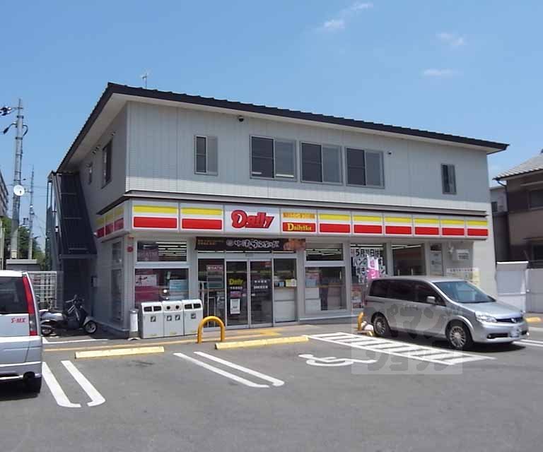 コンビニ　デイリーヤマザキ千本赤池店（コンビニ）まで240m