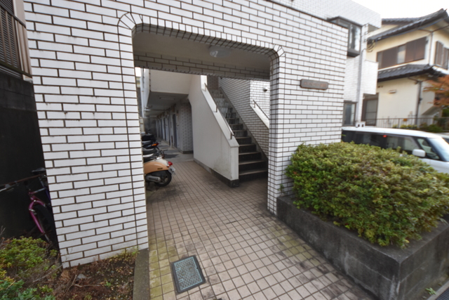 エントランス　★建物入口のお写真です★