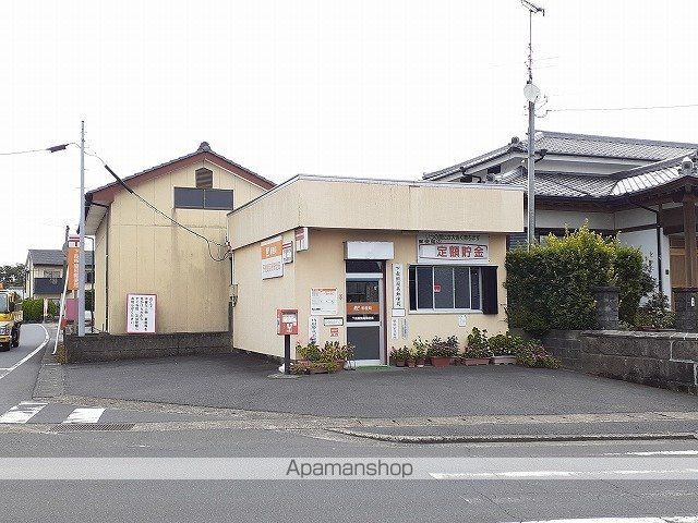 郵便局　下長飯簡易郵便局（郵便局）まで400m