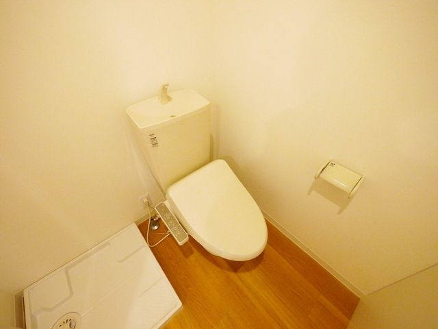 カインドネス所沢宮本町A棟のトイレ写真