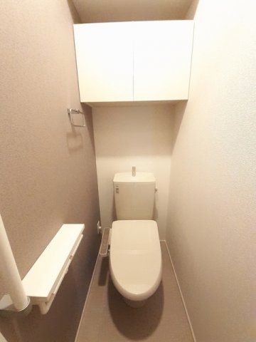 メゾンルミネ 中町のトイレ写真