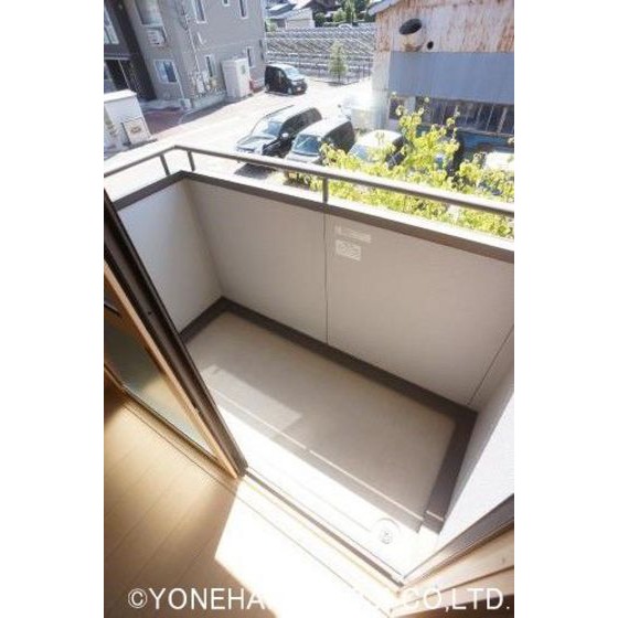 バルコニー　※同タイプの部屋