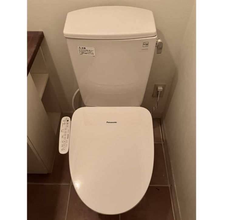 トイレ　コンパクトで使いやすいトイレです