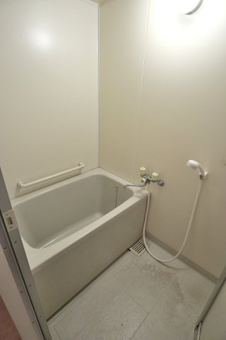 オーガストプラザの風呂写真