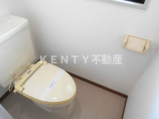 トイレ　落ち着いたトイレです