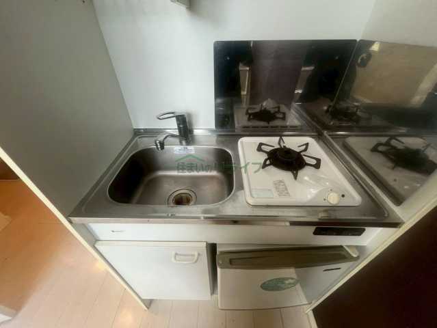 洗面設備　別部屋参考写真です