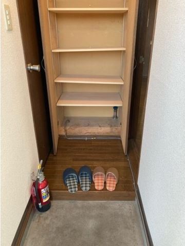 玄関　シューズボックス