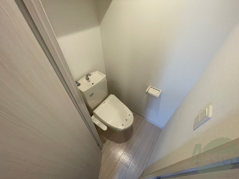 トイレ　トイレです。ウォシュレット付を探している方、おすすめです！