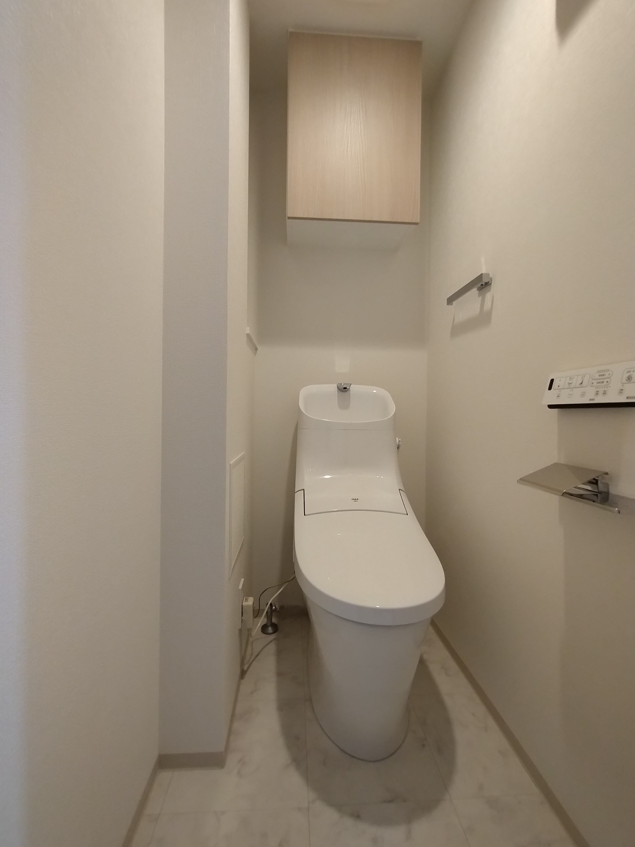 都営浅草線 本所吾妻橋駅 徒歩7分 9階建 築4年のトイレ写真