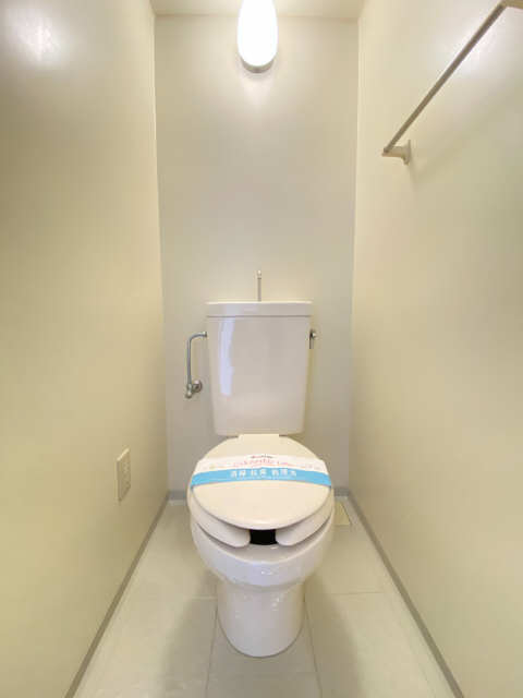 サンハイツ長坂B棟のトイレ写真