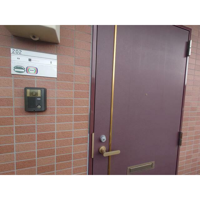 玄関　同タイプ別部屋の写真です。