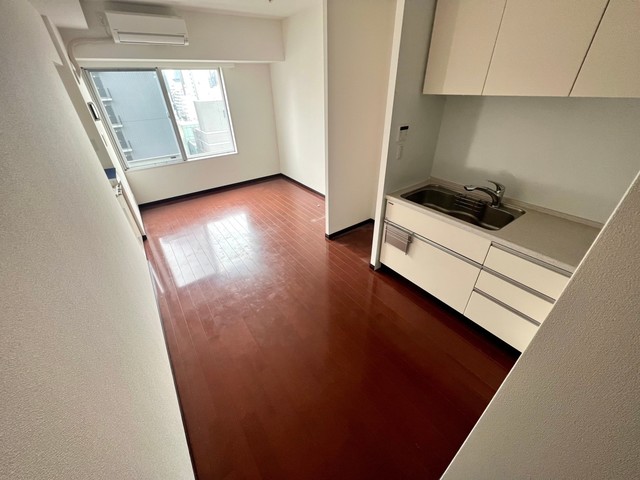 淀屋橋アップルタワーレジデンスの居間写真