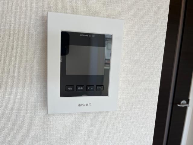 セキュリティ　カメラ付インターホン（イメージ）