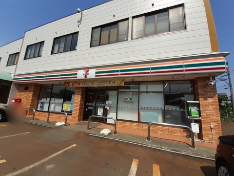 コンビニ　セブンイレブン上越高田インター店（上越市大字中田原）（コンビニ）まで669m