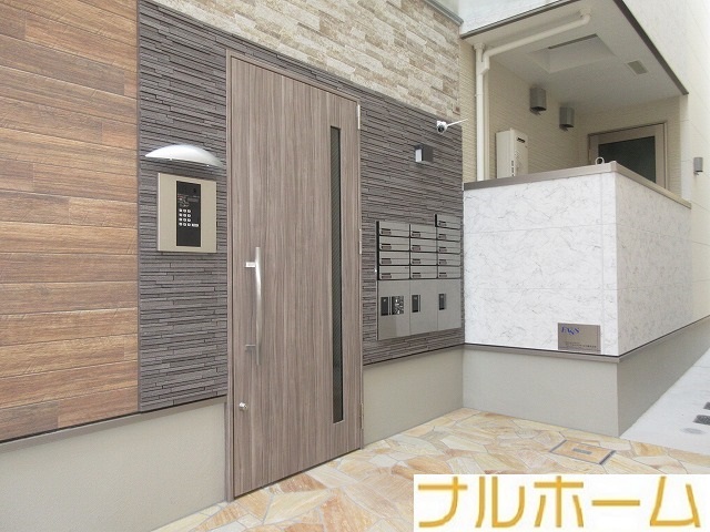 地下鉄谷町線 平野駅 徒歩6分 3階建 築3年の外観写真