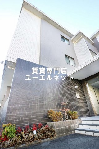 建物外観　シンプルで洗練されたデザインが毎日の暮らしに心地よさをプラス